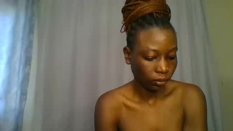 Snapshot of _africana4 chatting on June 5, 8:09 am africana4 online show from June 5, 8:09 am