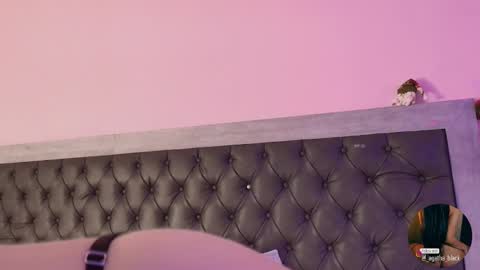 Snapshot of _agatha_black_ chatting on December 21, 10:40 pm Agatha online show from December 21, 10:40 pm