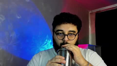 Alan online show from December 16, 8:09 am