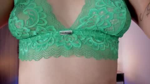 _alana_grey_ online show from June 1, 2:41 pm