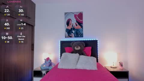 _alana_grey_ online show from June 16, 2:19 pm