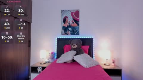 _alana_grey_ online show from June 20, 12:30 pm