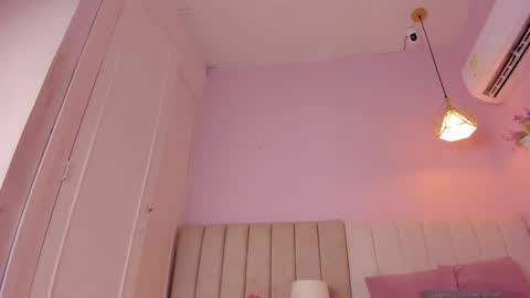 Snapshot of _aleja_x chatting on November 6, 11:33 am _aleja_x online show from November 6, 11:33 am