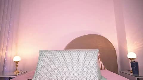 Snapshot of _alexaa_20 chatting on November 27, 11:56 am Alexa online show from November 27, 11:56 am