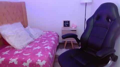 Alexandra online show from February 7, 3:45 am