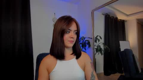 Snapshot of _alicelewis chatting on September 11, 11:27 pm Alice online show from September 11, 11:27 pm