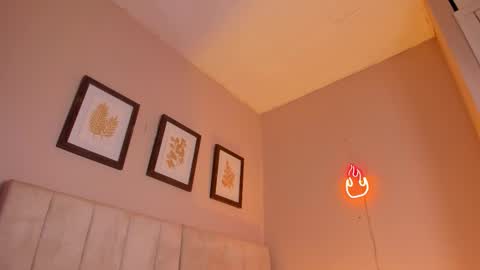 Snapshot of _alison_c chatting on October 11, 11:47 pm Hii I m Alison online show from October 11, 11:47 pm