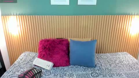 Snapshot of _anavictoria_ chatting on October 14, 11:55 am Ana Victoria online show from October 14, 11:55 am