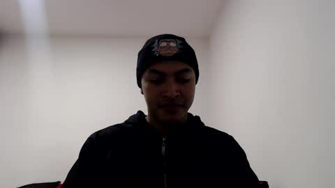 Snapshot of _ander_wolf_ chatting on January 14, 3:34 am _ander_wolf_ online show from January 14, 3:34 am