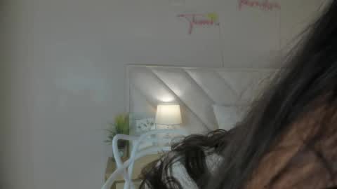 Snapshot of _angela_x chatting on May 25, 11:16 am ngela online show from May 25, 11:16 am