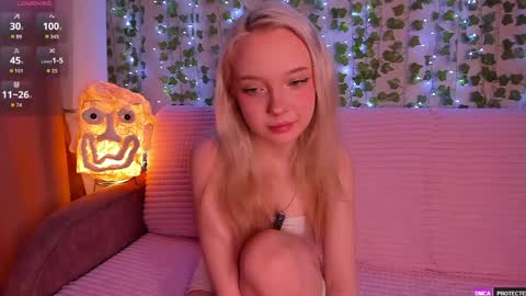 Snapshot of _angeldust_1 chatting on May 9, 2:17 am Emily online show from May 9, 2:17 am