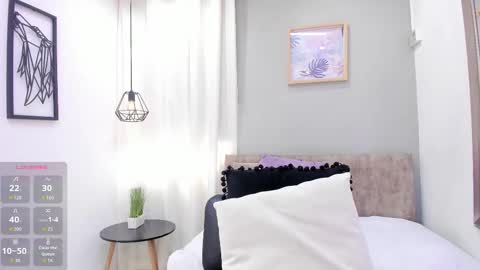      online show from November 12, 7:46 pm