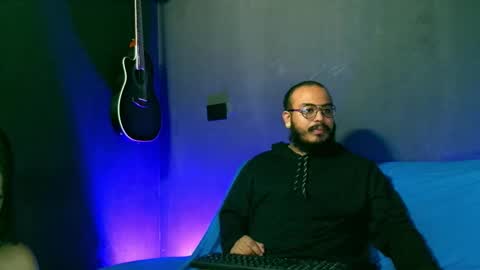 Annie Andrick online show from October 11, 1:42 pm