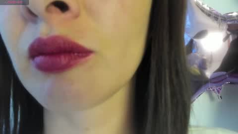 antonia online show from June 9, 7:58 pm