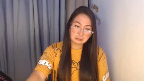 Snapshot of _arah chatting on October 15, 12:05 pm arah online show from October 15, 12:05 pm