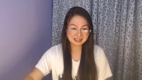 Snapshot of _arah chatting on November 24, 11:10 am arah online show from November 24, 11:10 am