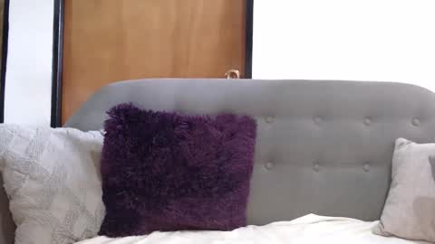 Ariana online show from February 5, 3:52 pm