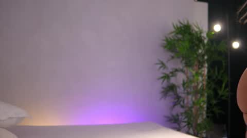 Arielle online show from March 9, 7:12 am