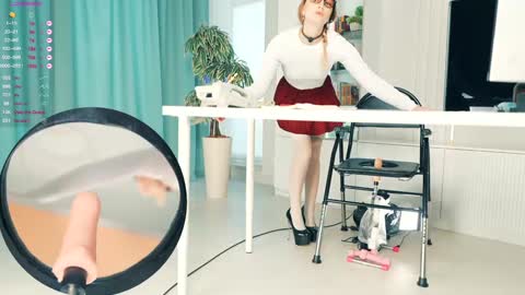 Snapshot of _artporno_ chatting on November 25, 7:19 am _artporno_ online show from November 25, 7:19 am