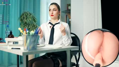 Snapshot of _artporno_ chatting on December 2, 7:25 am _artporno_ online show from December 2, 7:25 am