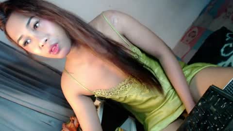 _asiancutie online show from June 1, 9:16 pm
