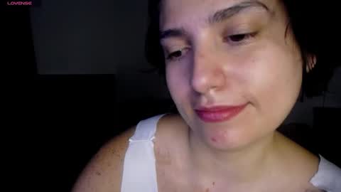 Snapshot of _atenea_golden chatting on December 20, 1:03 am atenea online show from December 20, 1:03 am
