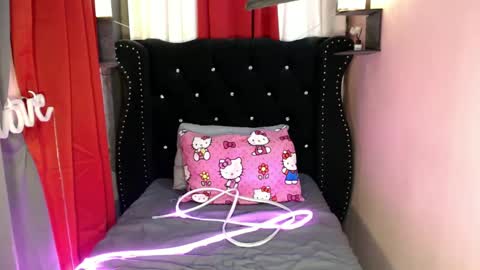 SelfsuckAthena online show from February 11, 5:58 am