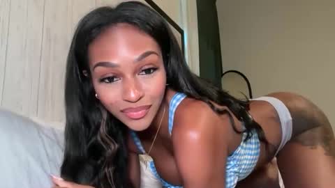 _avamonroe online show from November 26, 10:22 pm