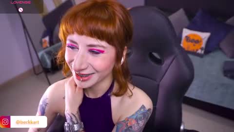 Snapshot of _beck_art_ chatting on August 3, 2:00 pm Sofia online show from August 3, 2:00 pm