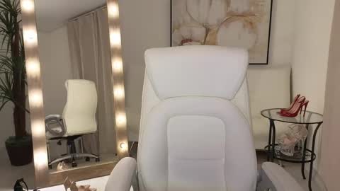 Beylly online show from March 11, 4:32 am