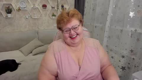 Snapshot of _big_beautiful_love_ chatting on February 27, 11:15 pm Louise  ONLY IN PVT  Masturbation with dildo and cum  Naked  Show and play with pussy  Blow job  Hand job  ONLY IN PVT  online show from February 27, 11:15 pm