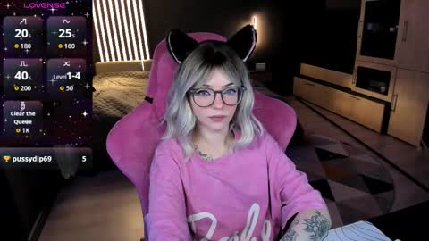 Olivia Subscribe to my Fansly -   online show from March 10, 12:15 am