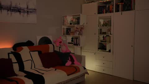 Snapshot of _blackbee_ chatting on July 28, 8:52 pm Lili online show from July 28, 8:52 pm