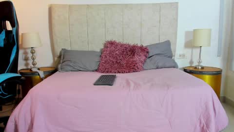 _blowsex_ online show from April 3, 1:42 pm