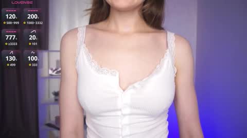 Snapshot of _bluebell__ chatting on September 22, 5:42 am My name is Agnes online show from September 22, 5:42 am