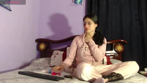 _boombom__ online show from October 26, 12:05 am