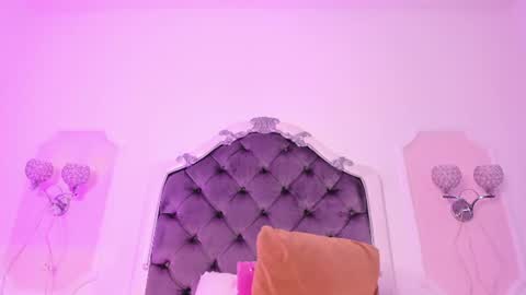 Brenda  online show from July 18, 7:39 pm