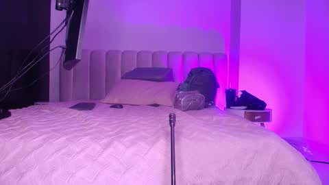 Snapshot of _britanyy_ chatting on November 26, 3:18 am Britany online show from November 26, 3:18 am