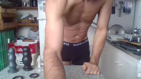 Snapshot of _bubble_buttfunxxx chatting on February 5, 8:21 am _bubble_buttfunxxx online show from February 5, 8:21 am