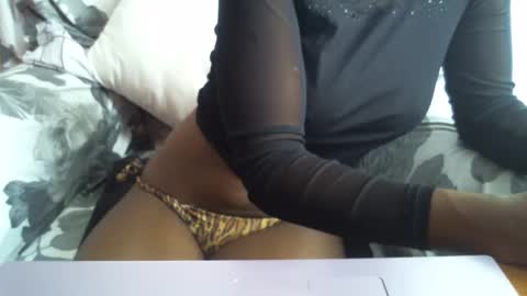 Snapshot of _bunny_b chatting on February 22, 7:12 am I will be back soon  online show from February 22, 7:12 am