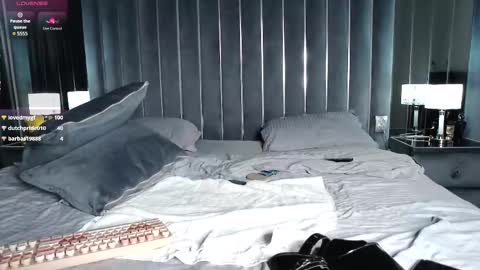 Snapshot of _bxd_ chatting on December 22, 11:13 pm Dia online show from December 22, 11:13 pm