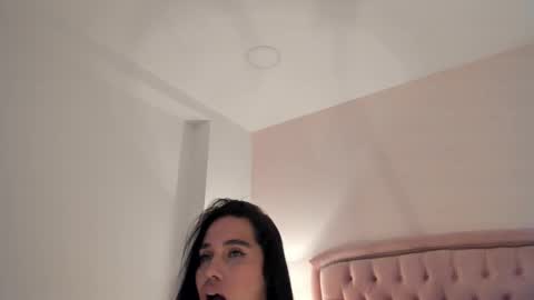 cailyn  online show from October 12, 9:03 pm