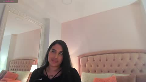 cailyn  online show from July 3, 10:49 pm