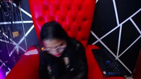 Snapshot of _candy_bdsm_ chatting on March 1, 2:15 am Bella online show from March 1, 2:15 am