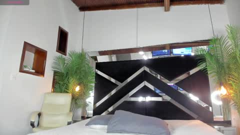 Snapshot of _candy_sweet chatting on March 4, 6:07 pm Candy online show from March 4, 6:07 pm