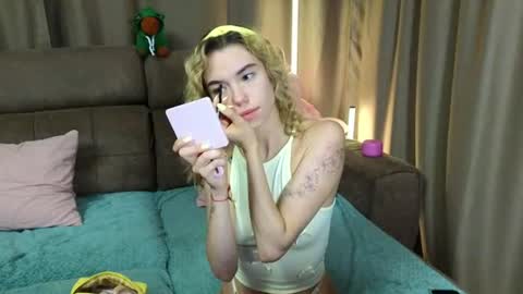 _capybara0_0 online show from July 9, 8:46 pm