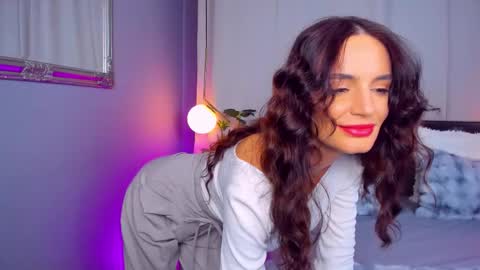 _carlawhite_ online show from March 7, 4:31 am