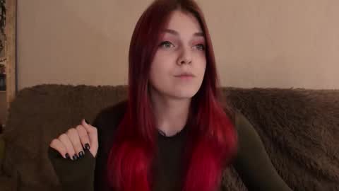 Snapshot of _caroline_coy chatting on December 5, 1:20 pm Caroline online show from December 5, 1:20 pm