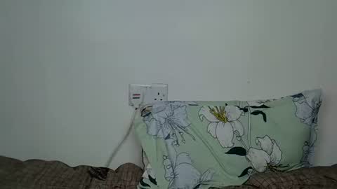 Snapshot of _chacha482688 chatting on February 5, 9:50 pm _chacha482688 online show from February 5, 9:50 pm