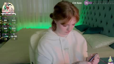 Snapshot of _chlo_e chatting on December 29, 11:29 am Alisa NO NUDE online show from December 29, 11:29 am